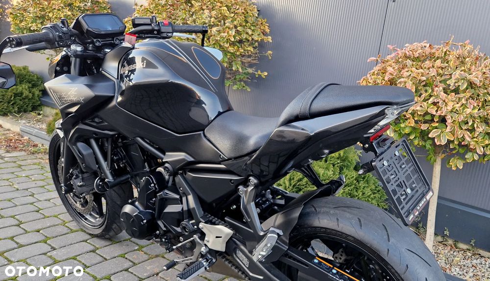 Kawasaki Z 650 - 29