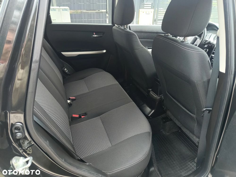 Suzuki Vitara - 18