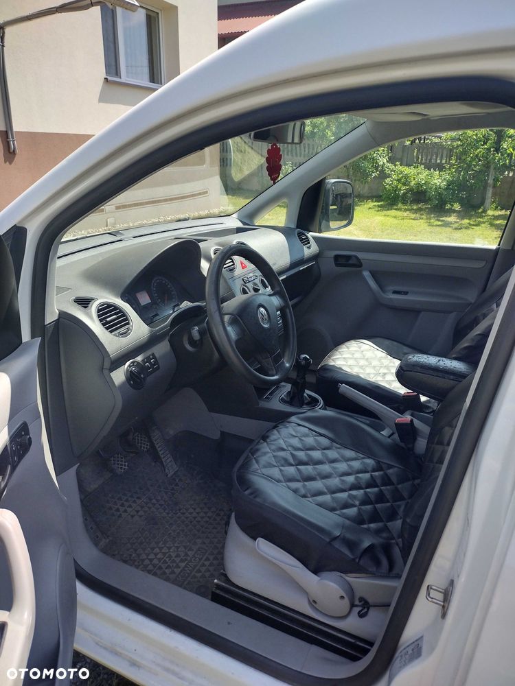Volkswagen Caddy - 6