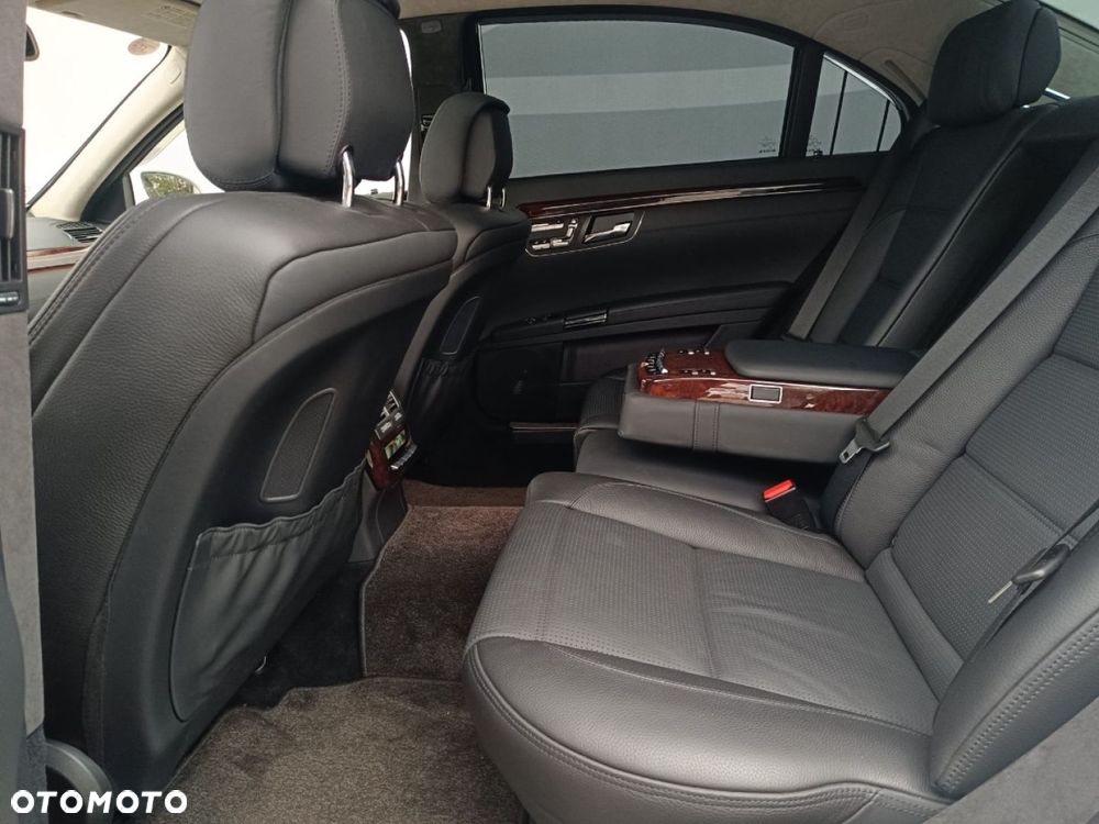 Mercedes-Benz Klasa S - 22