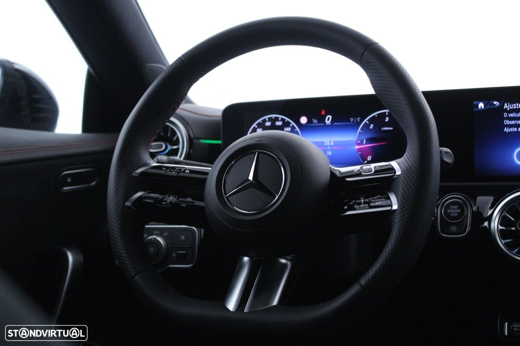 Mercedes-Benz CLA 180 - 16