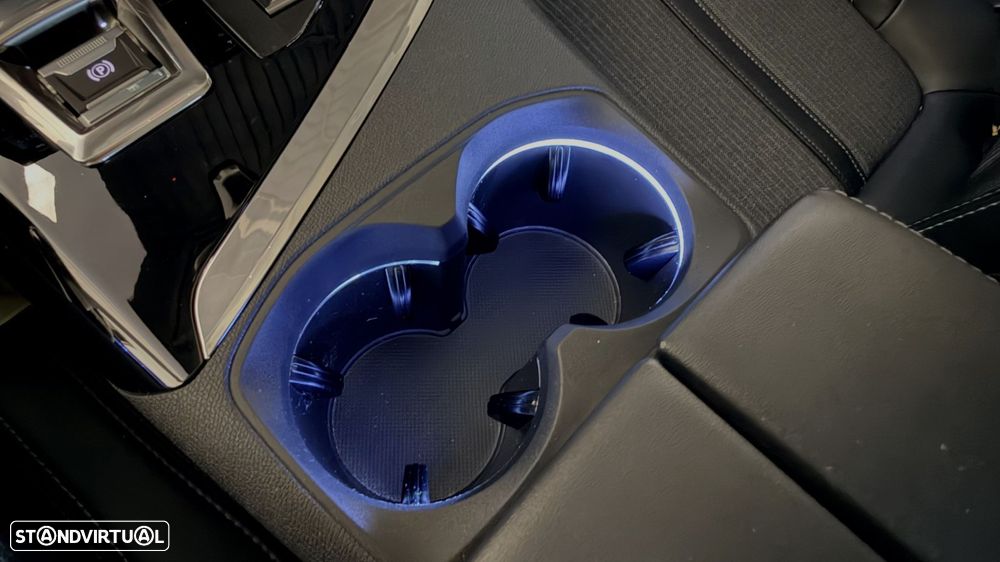 Peugeot 3008 1.6 Hybrid Allure Pack e-EAT8 - 42