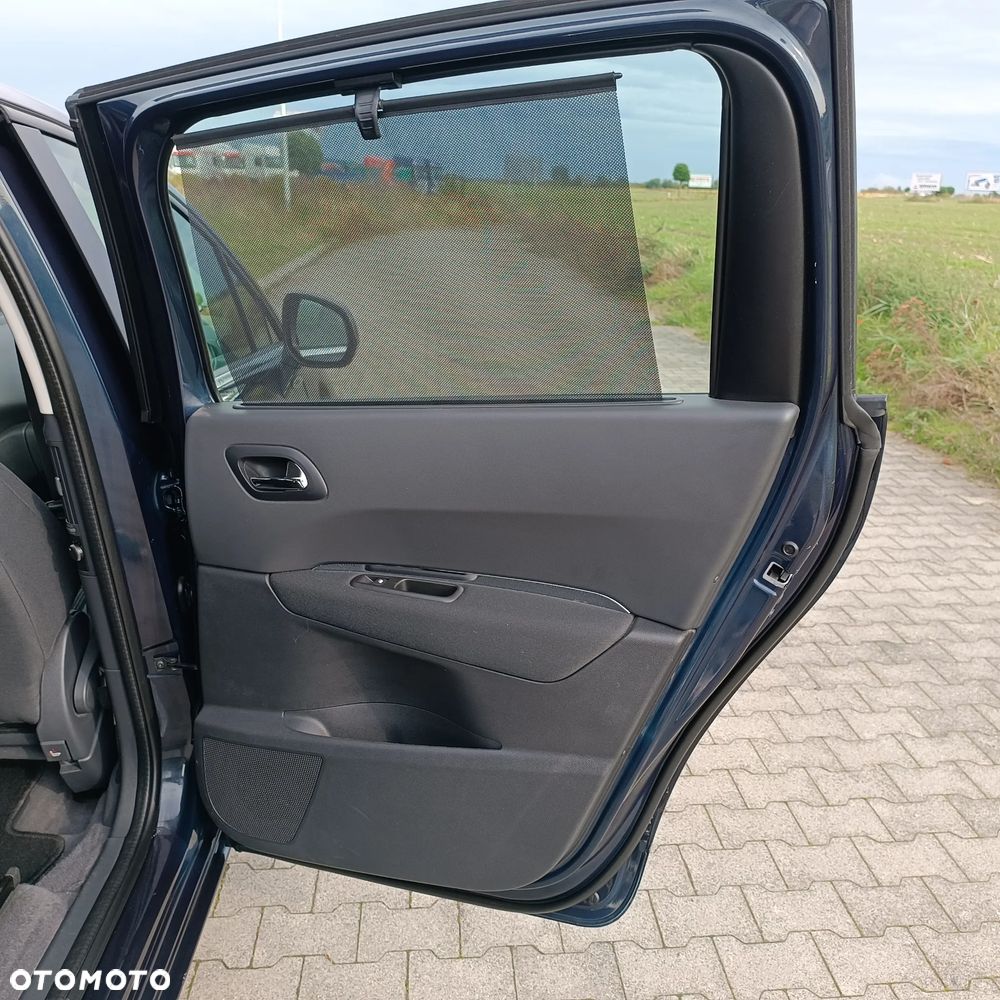 Peugeot 5008 e-HDI 115 ETG6 Stop&Start Business-Line - 28