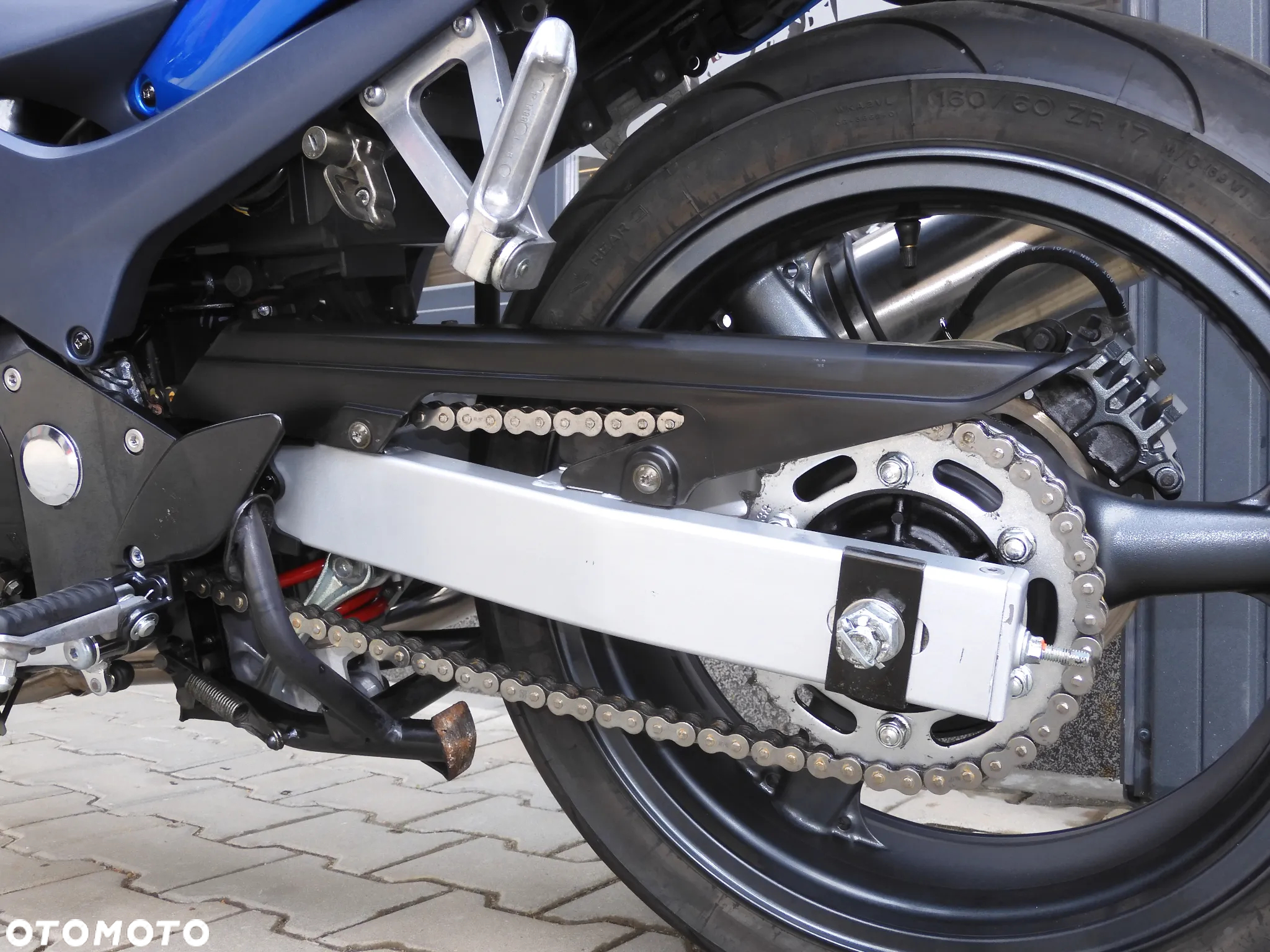 Kawasaki ZR - 32