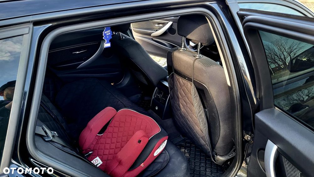 BMW Seria 3 318d DPF - 11