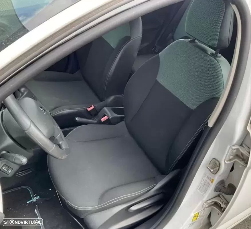 Citroën C3 1.0 VTi Attraction - 4