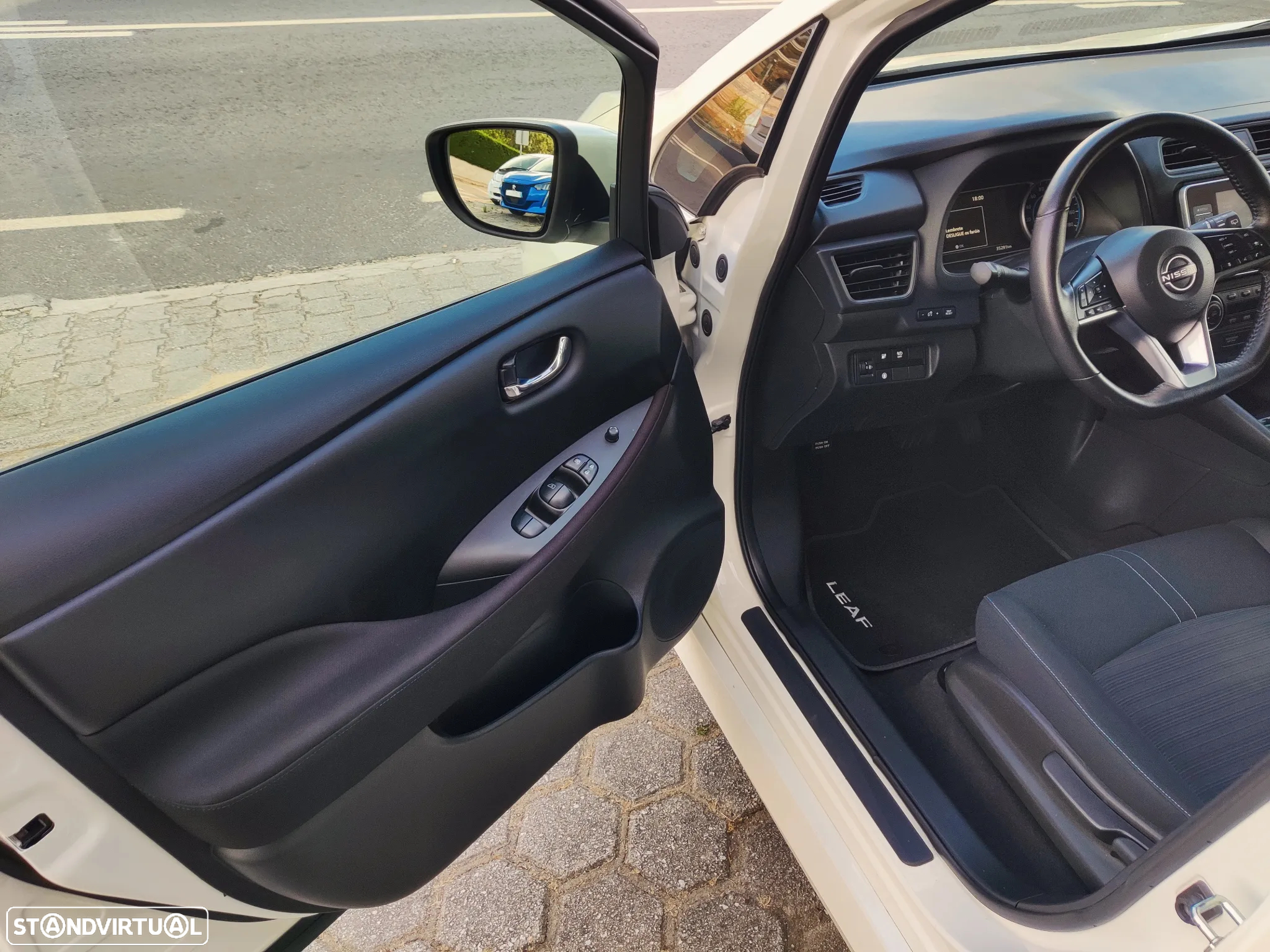 Nissan Leaf 40 kWh ACENTA - 22
