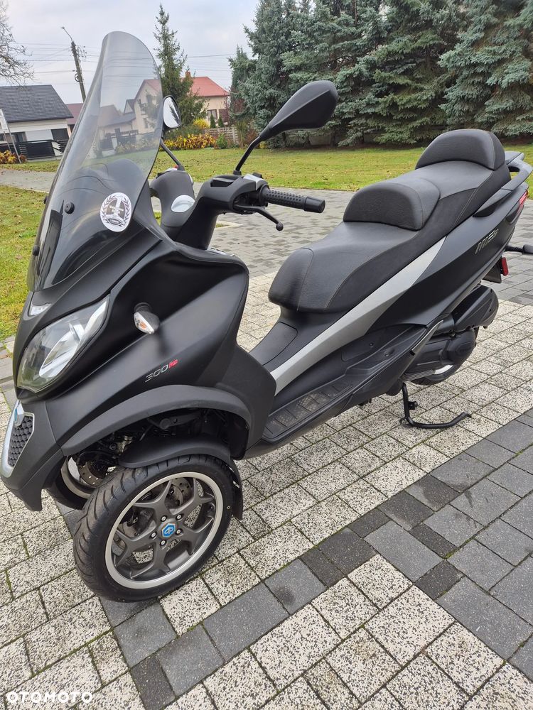 Piaggio MP-3