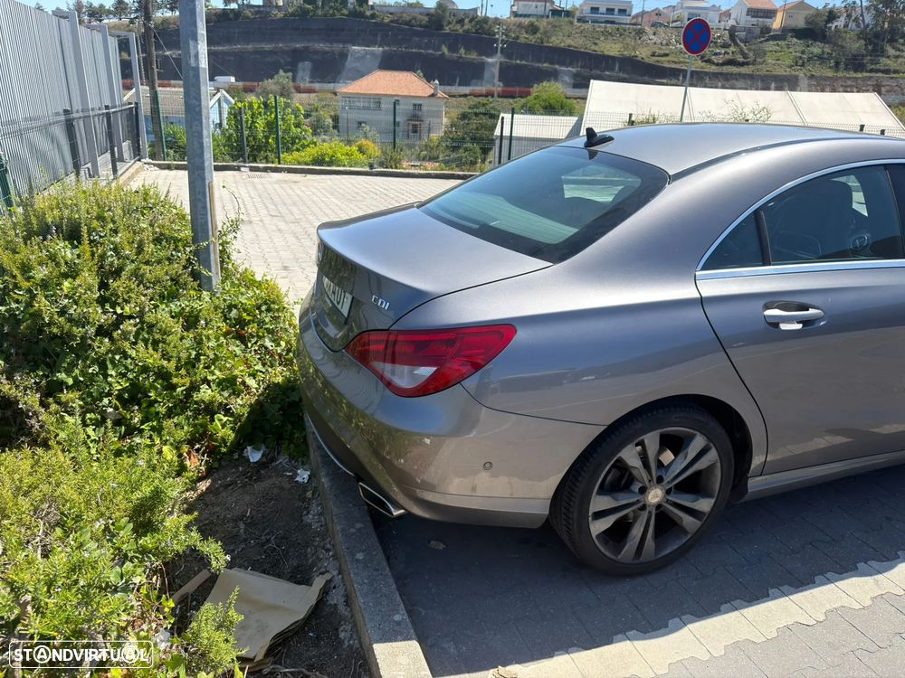 Mercedes-Benz CLA 180 (CDI) d Urban - 5