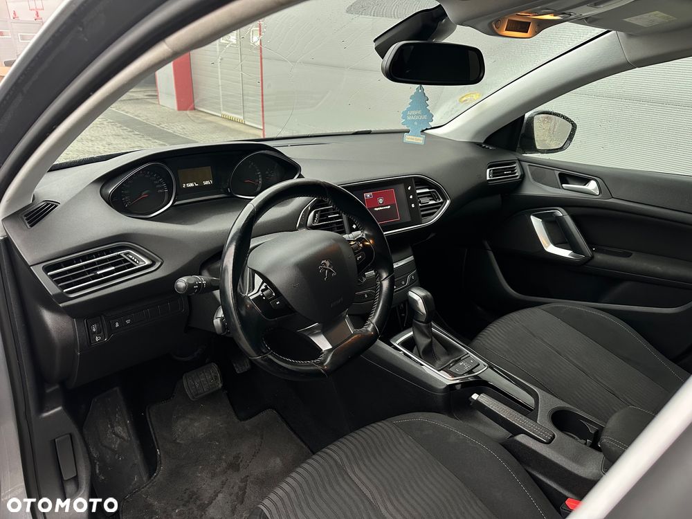 Peugeot 308 1.6 BlueHDi Active S&S EAT6 - 7