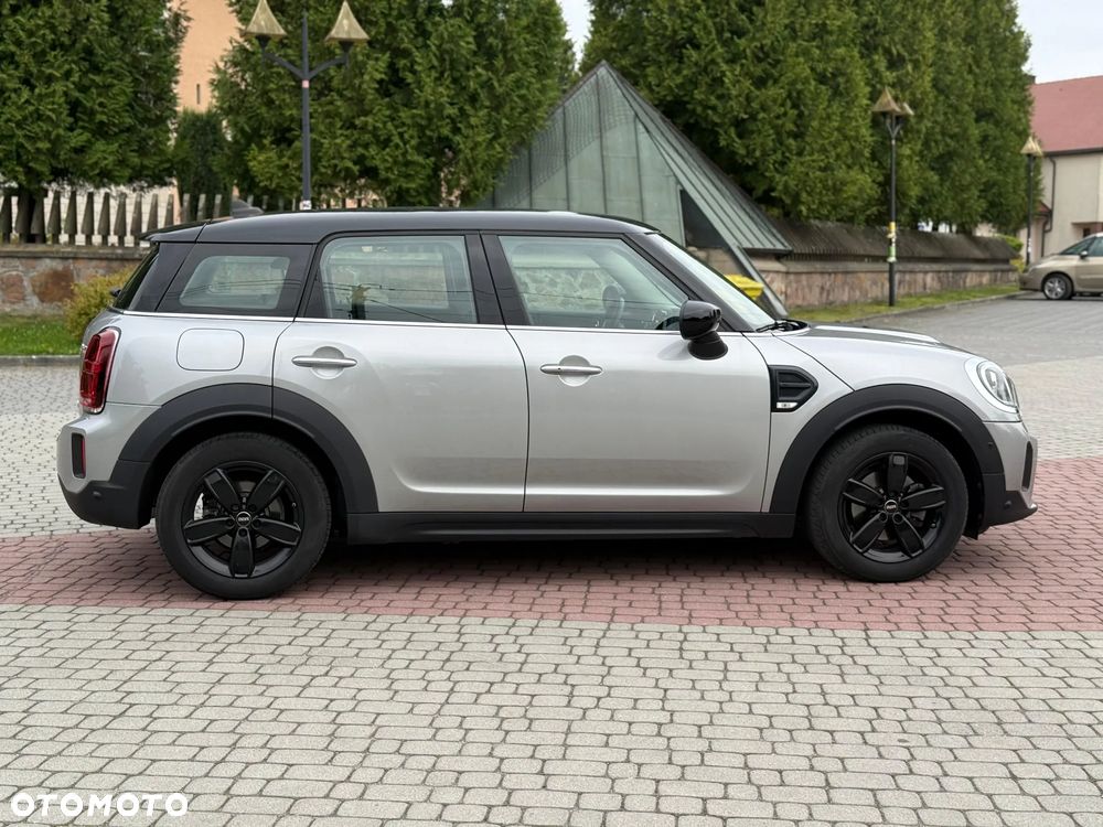 MINI Countryman Cooper Shadow Edition - 2