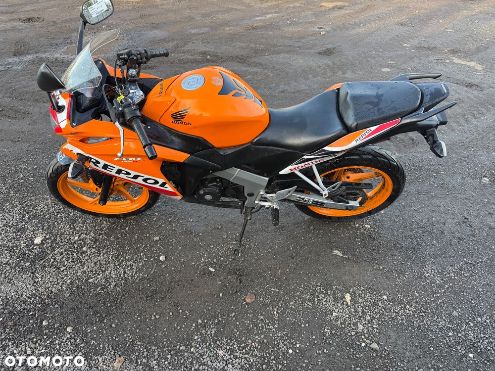 Honda CBR - 4