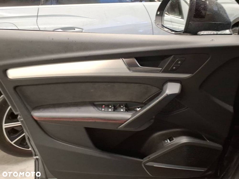 Audi Q5 Sportback - 5