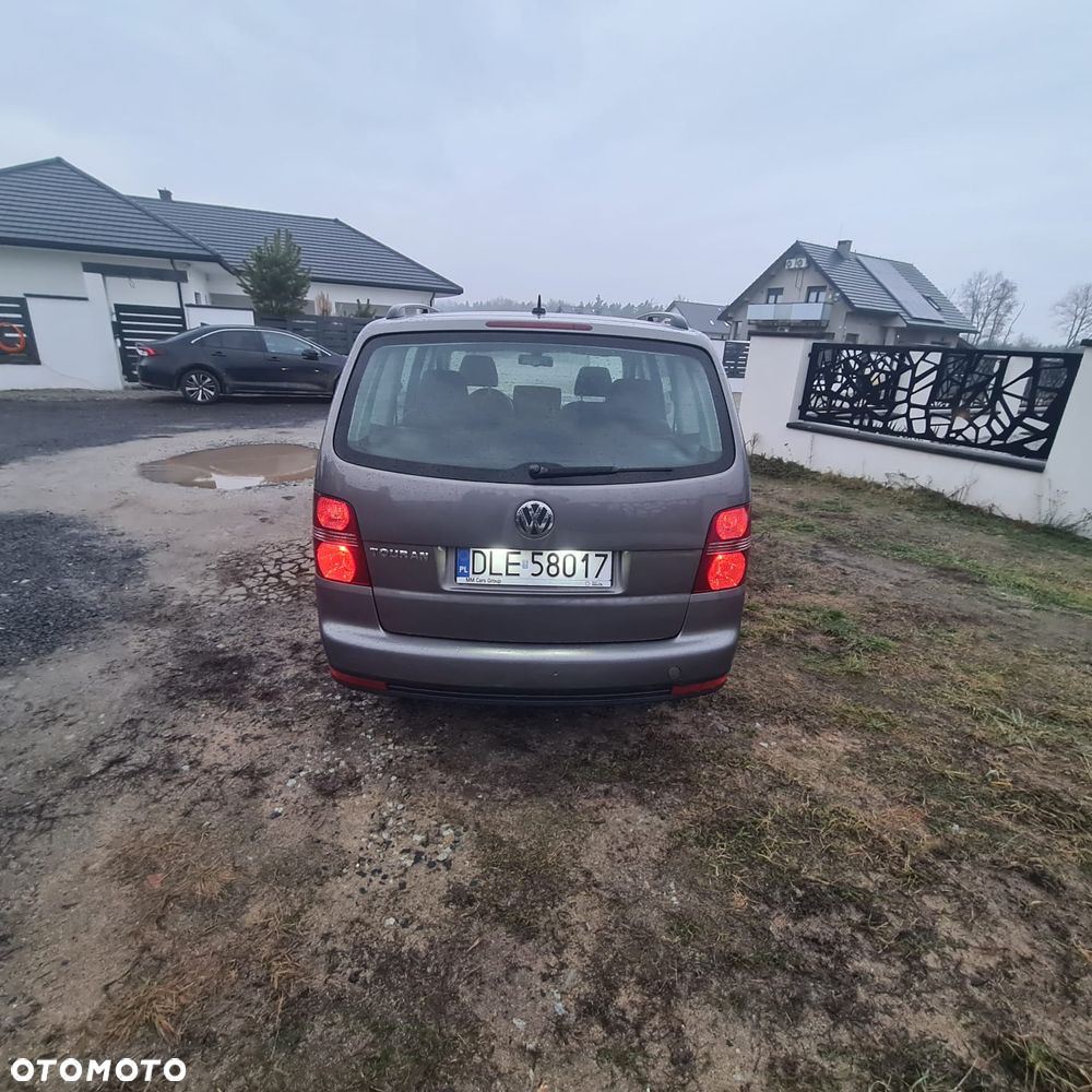 Volkswagen Touran 1.6 Freestyle - 4