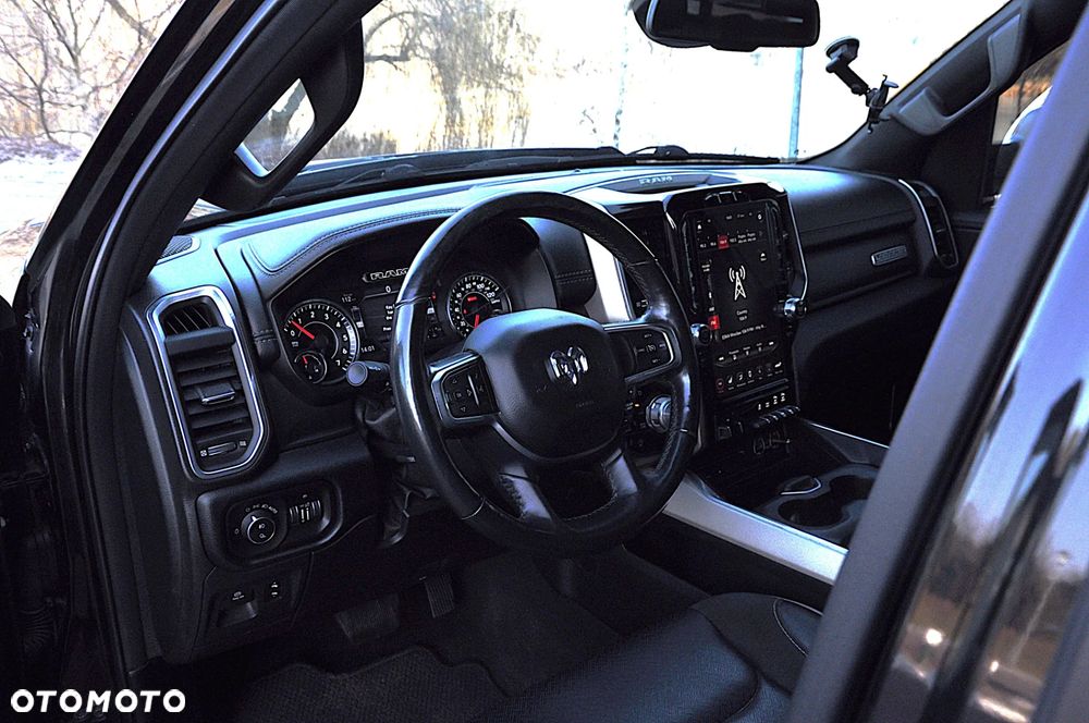 RAM 1500 5.7 Crew Cab Laramie - 23