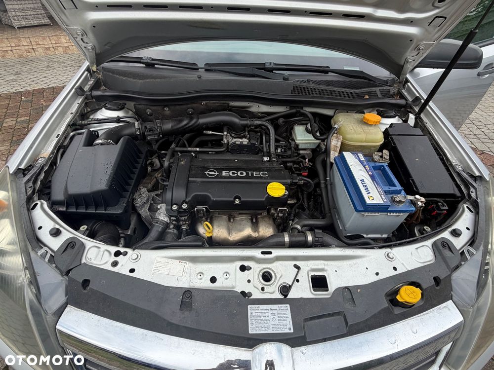 Opel Astra - 8