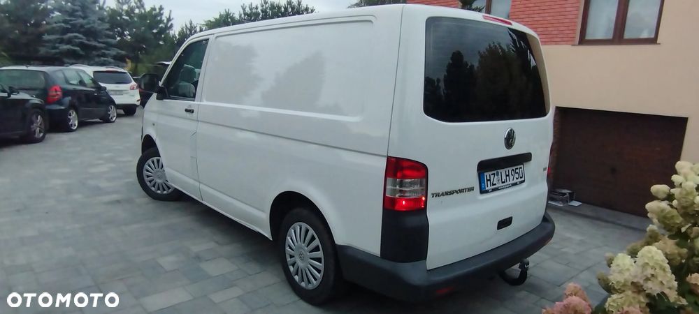 Volkswagen Transporter T5 - 4