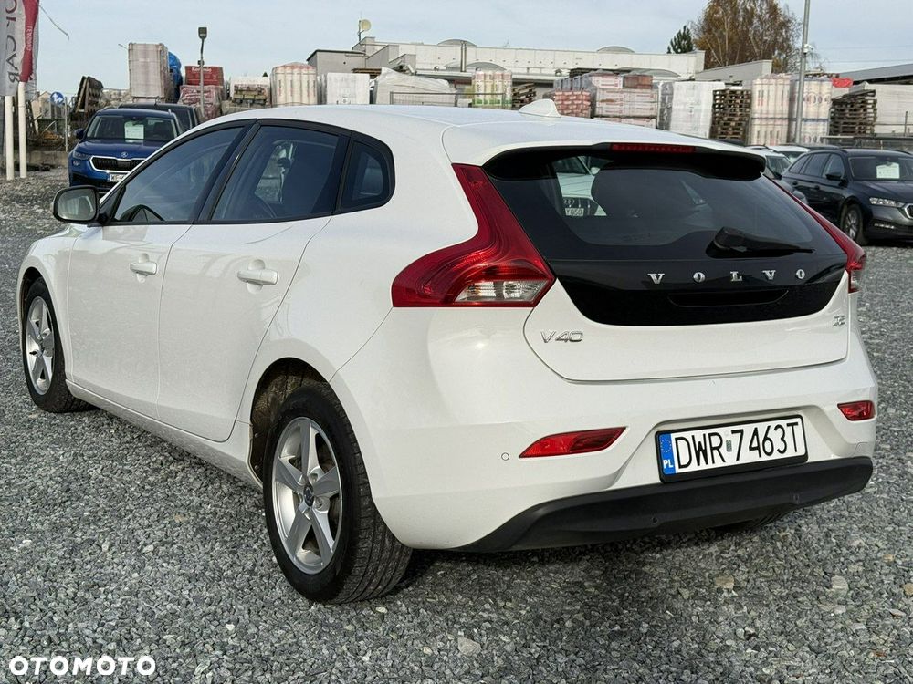 Volvo V40 - 7