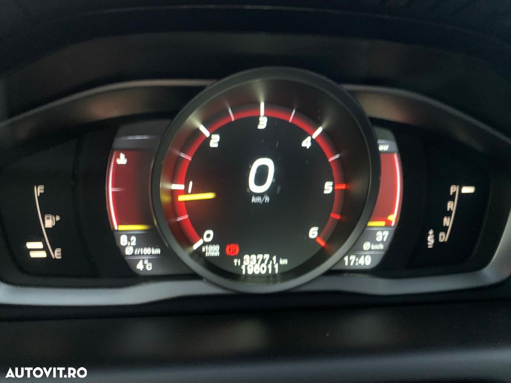 Volvo XC 60 D4AWD Kinetic - 10