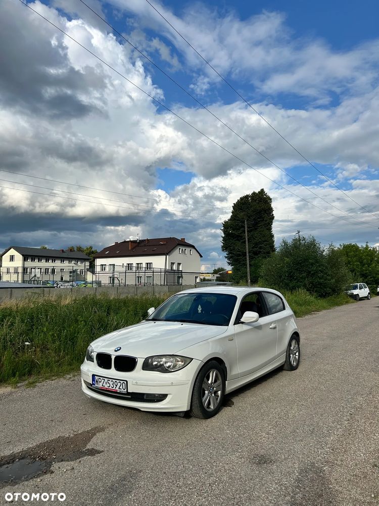 BMW Seria 1 118d DPF Edition Sport - 4
