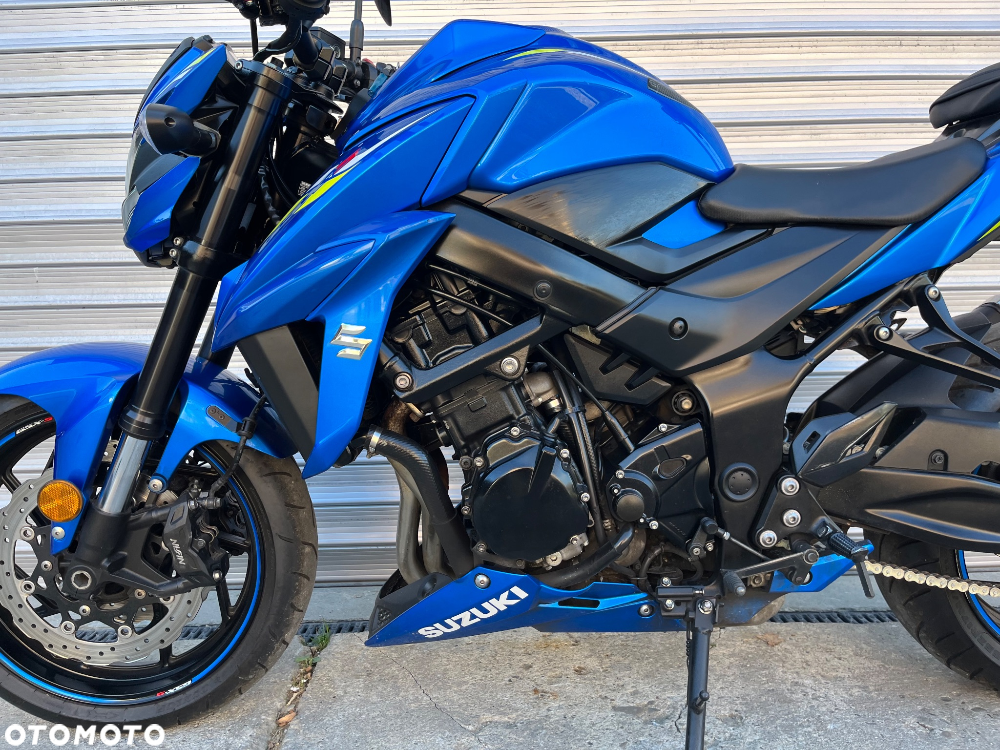 Suzuki GSX - 9