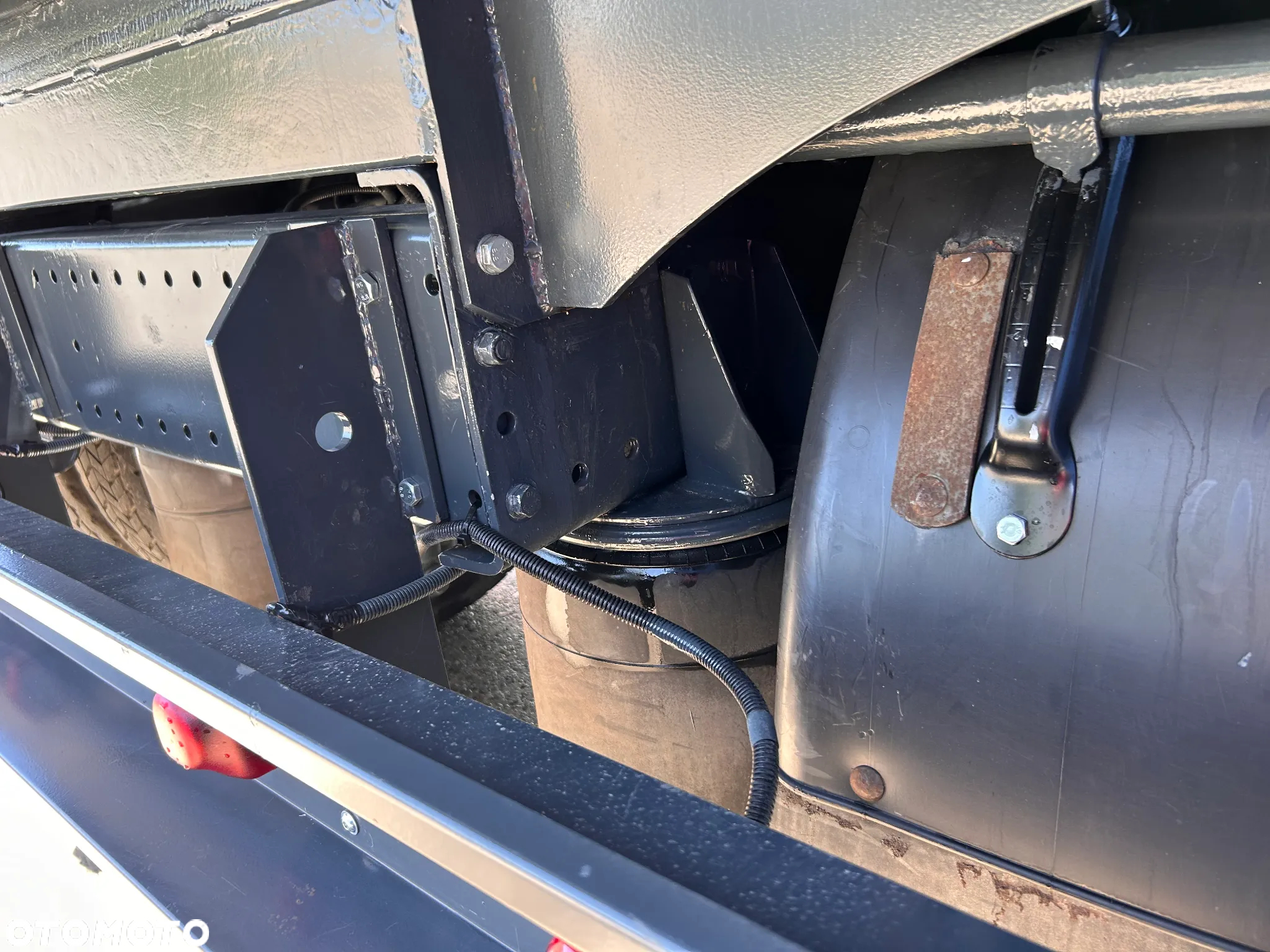 Volvo FL 290 TRZY STRONNY WYWROT CENA BRUTTO - 9