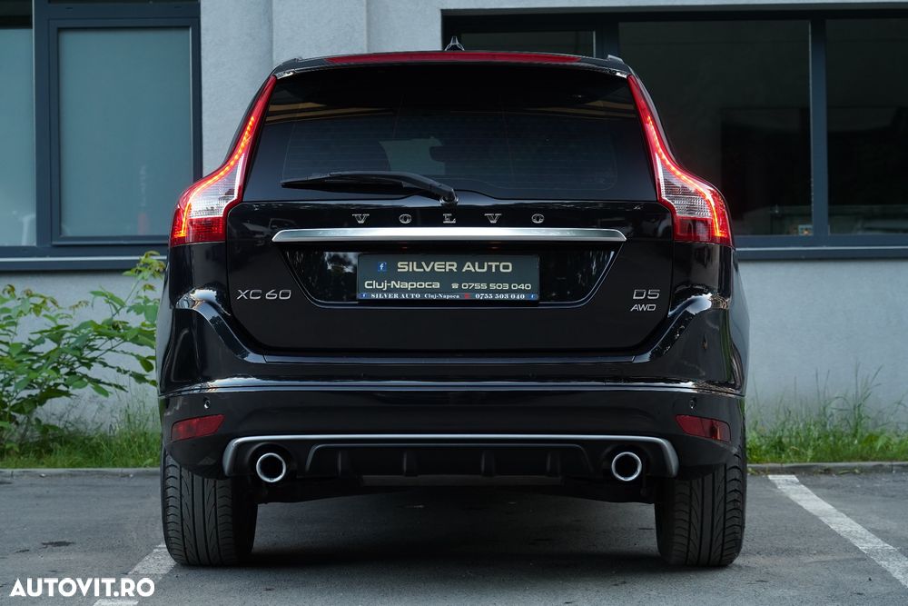 Volvo XC 60 D5 AWD Geartronic Summum - 24