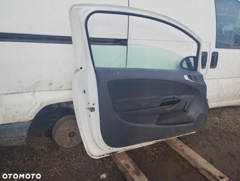 Opel Corsa D Drzwi Przednie Lewe 3D - 9