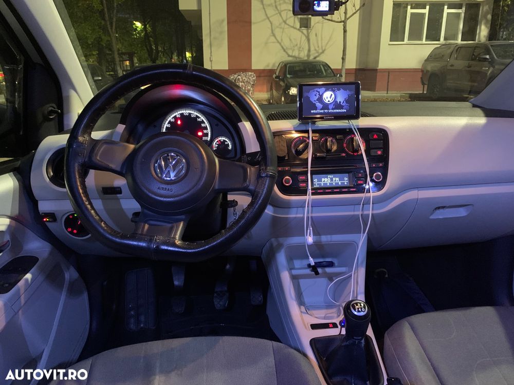 Volkswagen up! 1.0 Black - 10