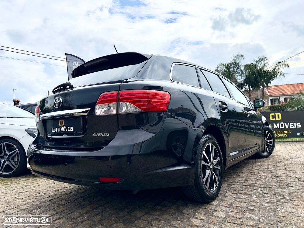 Toyota Avensis SW 2.0 D-4D Exclusive +Navi - 15