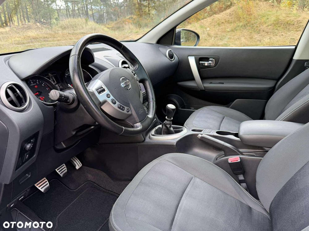 Nissan Qashqai 2.0 tekna - 18