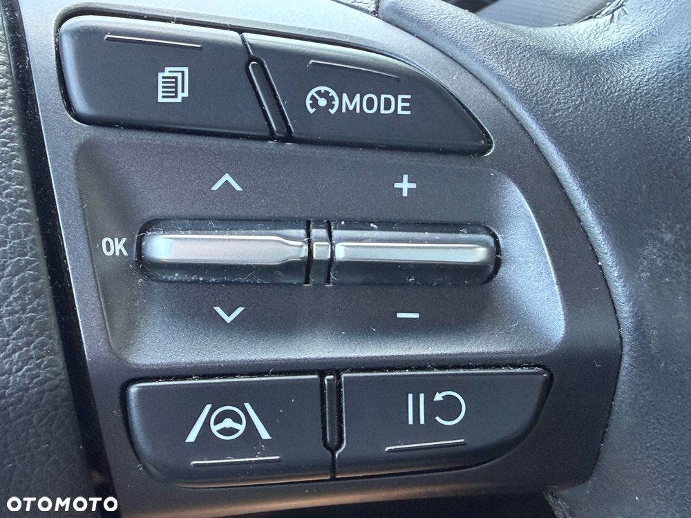 Hyundai Kona - 14