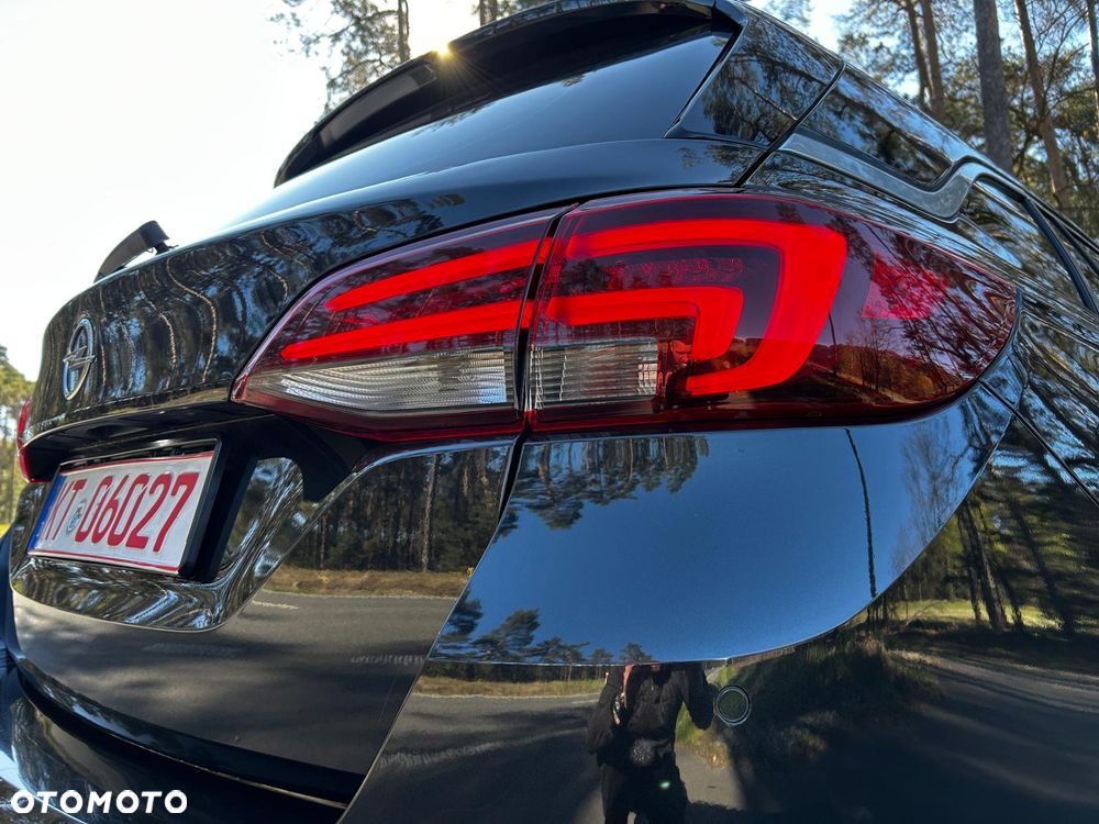 Opel Astra 1.6 CDTI Cosmo - 2