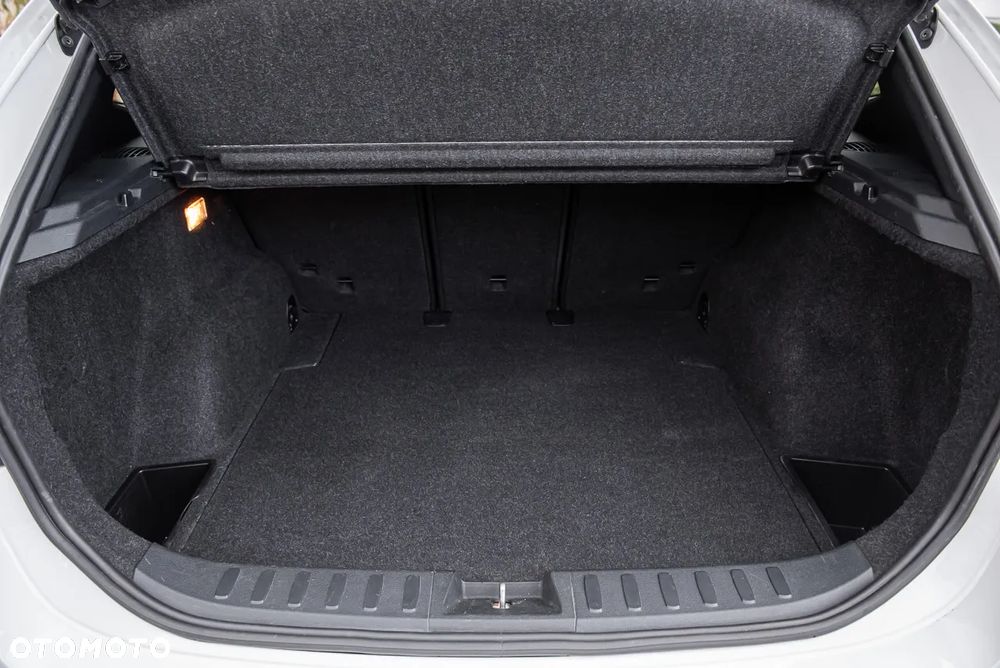 BMW X1 xDrive28i - 29