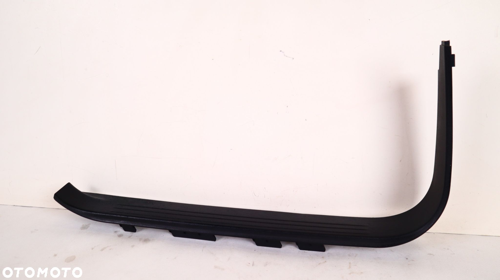 TOYOTA LAND CRUISER 200 OSŁONA NAKŁADKA PROGU PRAWA 67913-6016 - 1