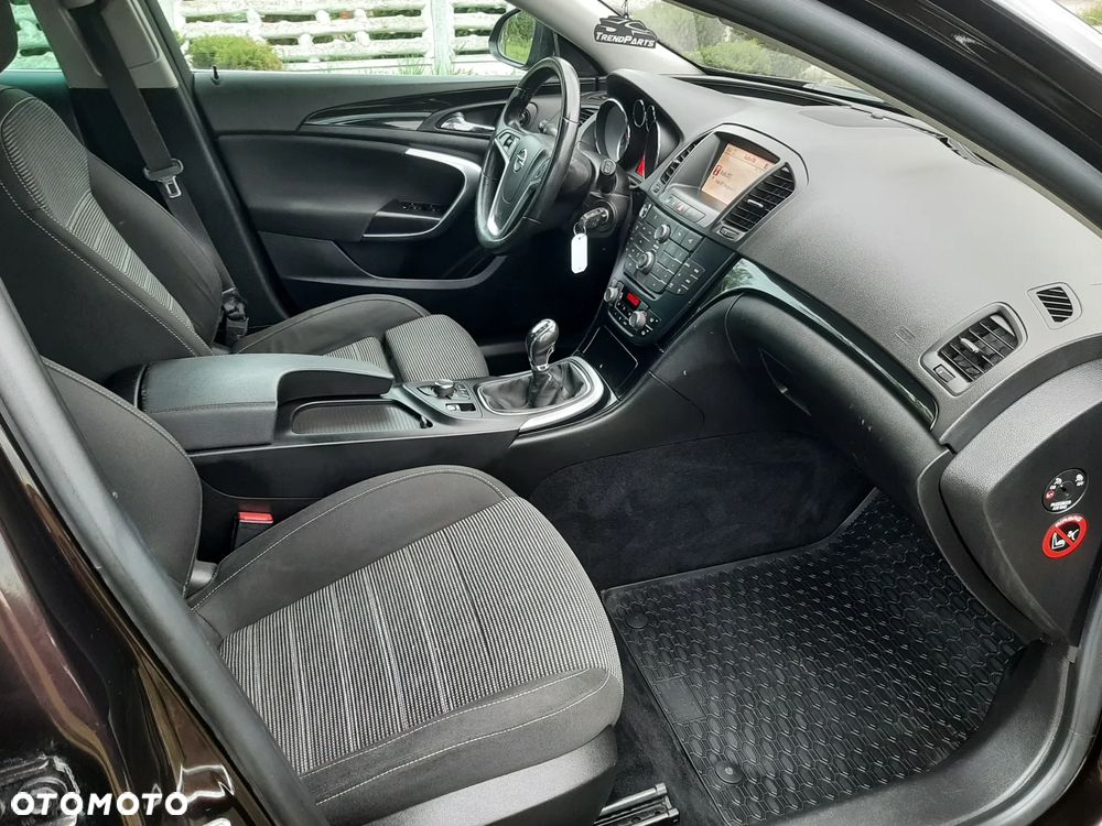 Opel Insignia 1.4 Turbo ecoFLEXStart/Stop Business Edition - 24