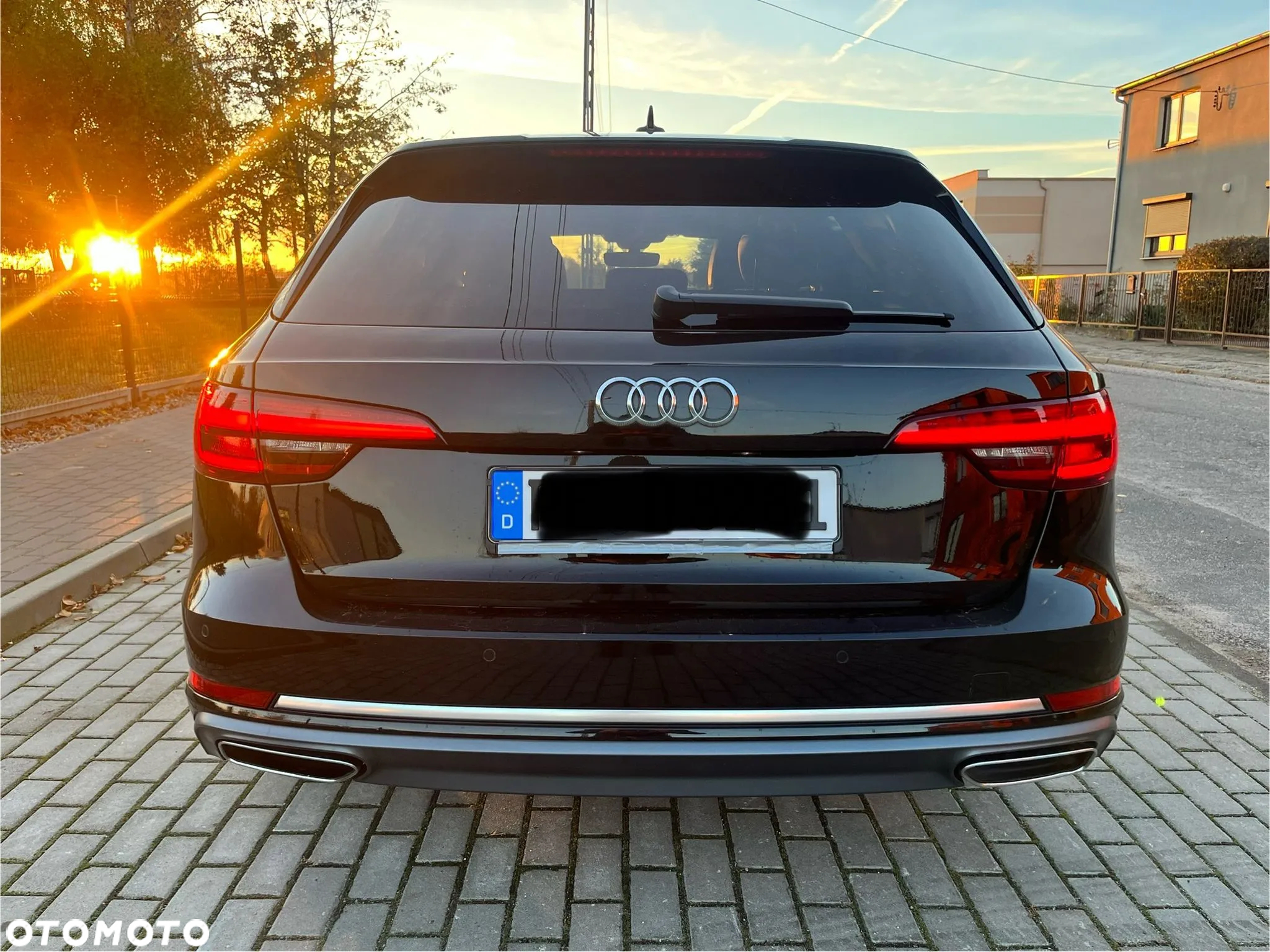 Audi A4 - 4