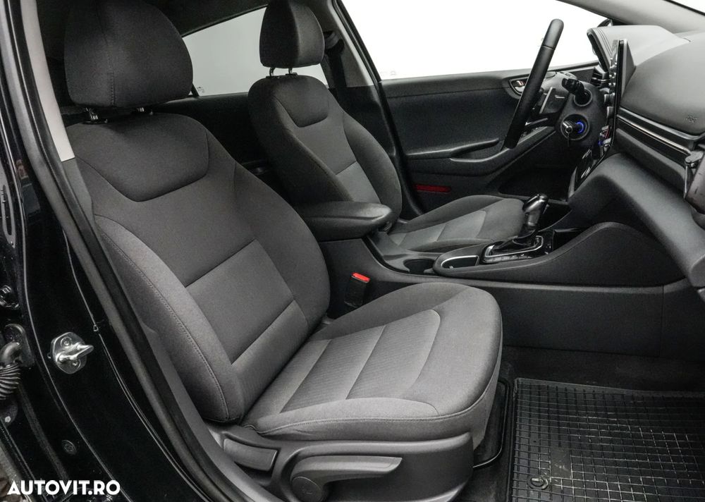Hyundai IONIQ 1.6 GDI Premium - 14