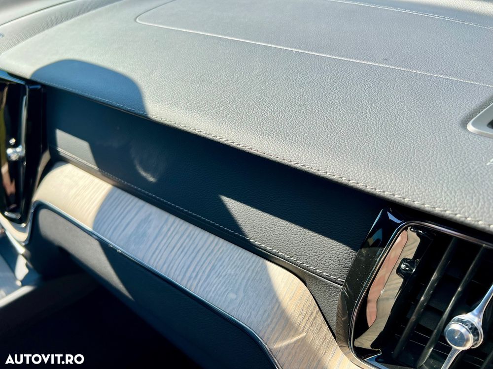 Volvo XC 60 B5 D AWD Geartronic Inscription - 29