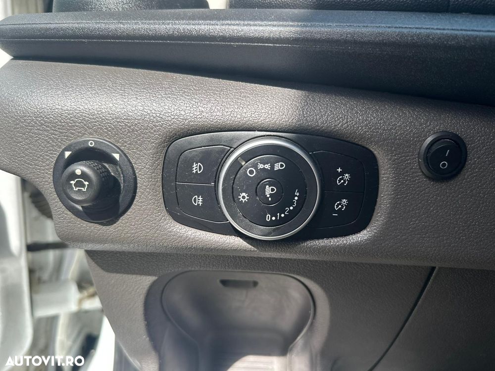 Ford Transit 350 2.0 EcoBlue 130 CP L3H2 Kombi FWD Trend - 12