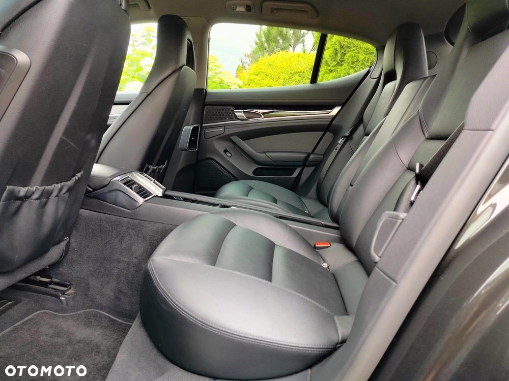 Porsche Panamera Diesel - 13