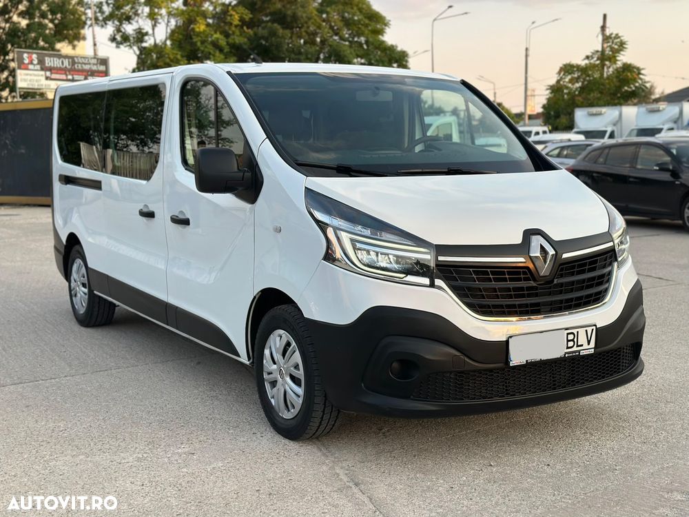Renault Trafic 2.0 Blue dCi 120 Combi L2H1 8+1 locuri Authentique - 2