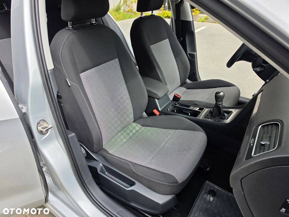 Volkswagen Golf 1.6 TDI BMT Trendline - 12
