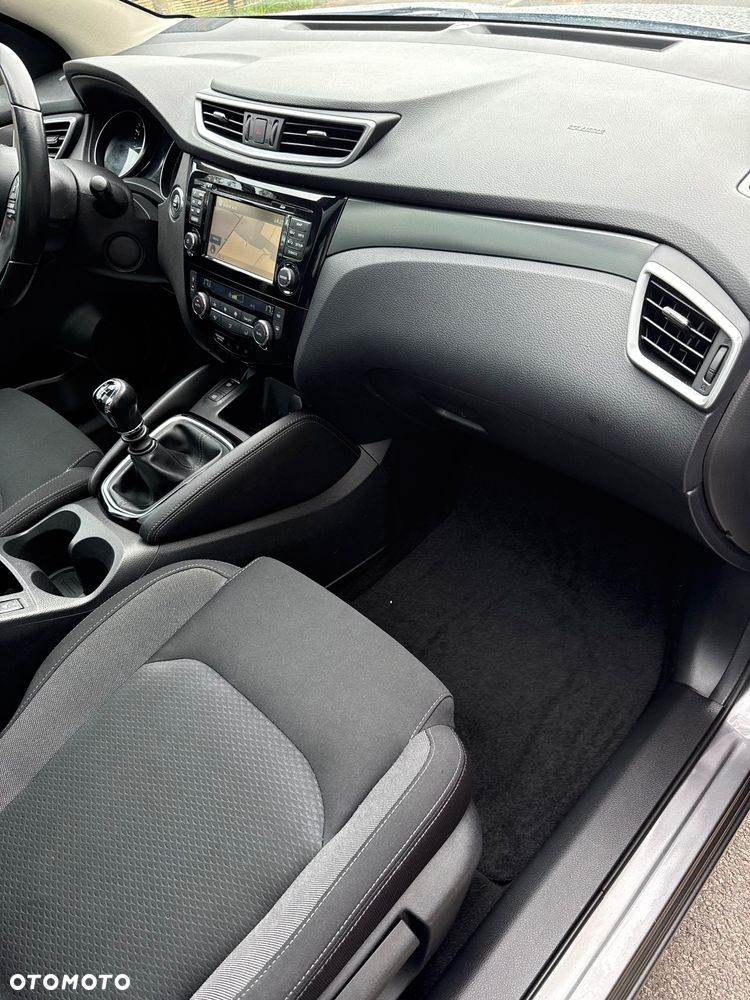 Nissan Qashqai 1.2 DIG-T Tekna - 25