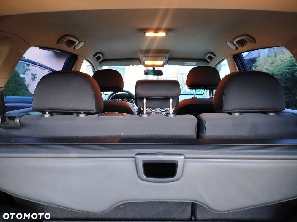 Opel Antara 2.4 4x4 Cosmo - 32
