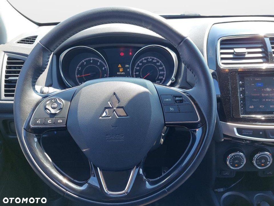 Mitsubishi ASX - 14