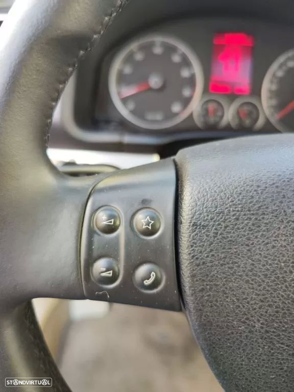 VW EOS 1.6 FSi - 31