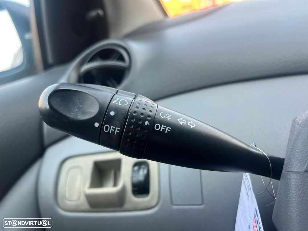 Toyota Yaris 1.0 Sol ABS+CD+AC - 20