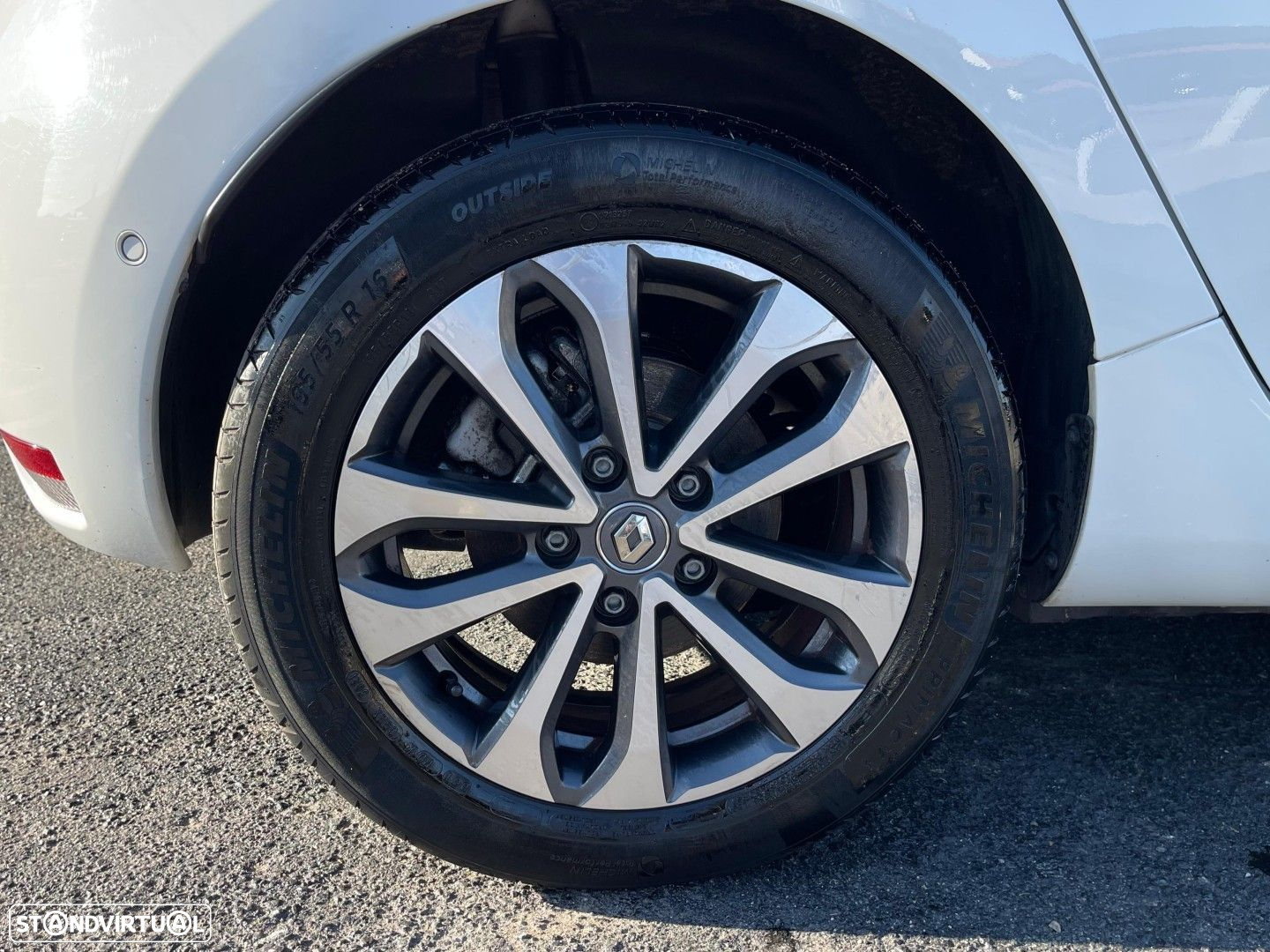 Renault Zoe (c/ Bateria) E-Tech EV50 Equilibre - 8