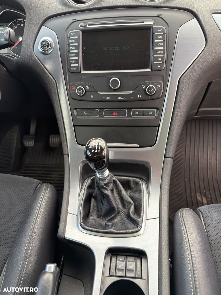 Ford Mondeo - 10
